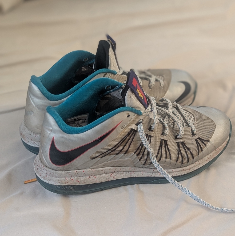 LeBron 10 Low Akron Aeros